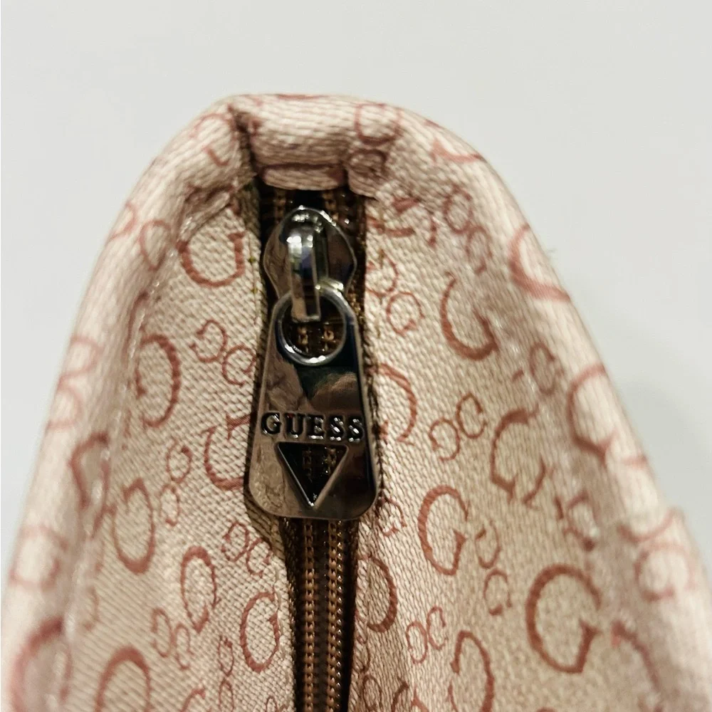 Guess Insulated Bag V7200081 Light Rose with Logo